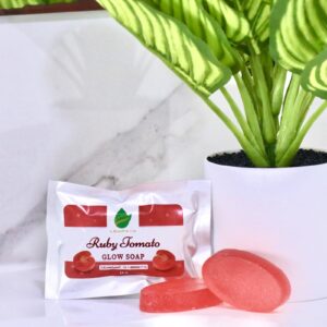 Leafaya Ruby Tomato Glow Soap ลีฟายา รูบี้ โทเมโท โกลว์ โซพ